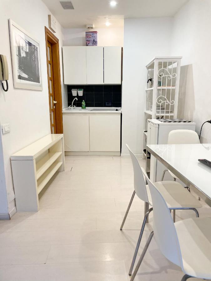 Colosseo 13 Boutique Apartment Rome Extérieur photo